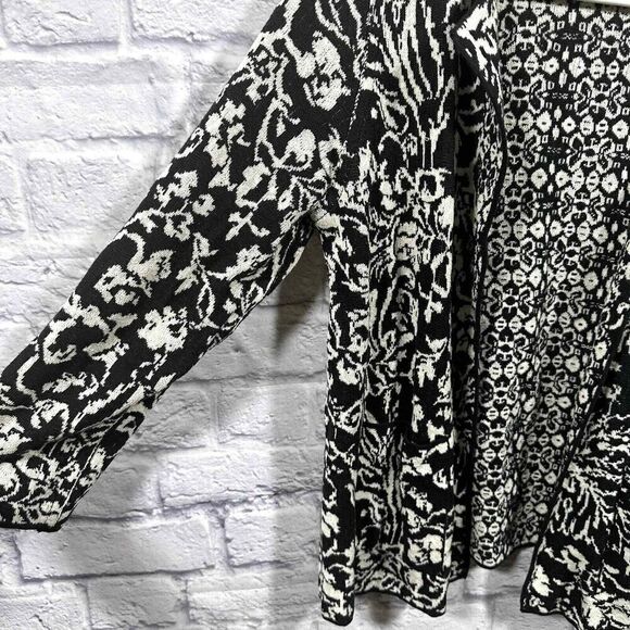 Anthropologie Ett:Twa Sweater‎ Womens Medium Intarsia Reversible Knit Cardigan - Picture 2 of 6